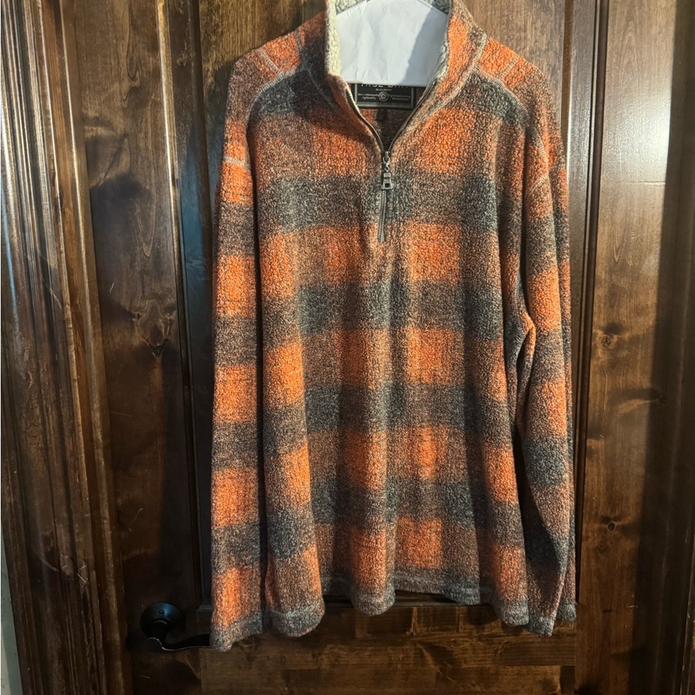 True Grit Men's Orange and Gray Checkered Zip Up Sweater
